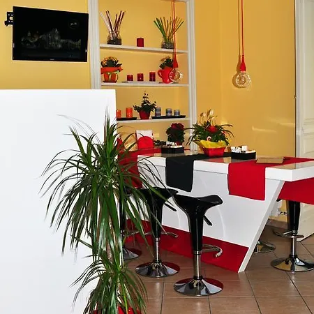 Alojamento de Acomodação e Pequeno-almoço Da Ri 4*